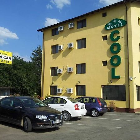 Motel Cool Bărcăneşti Exteriér fotografie